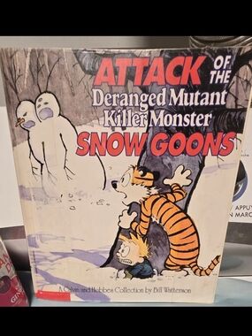 Scholastic Books Calvin and Hobbes Snow Goons Cover - Great Conditiin